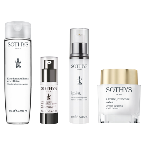 Routine anti-rides pour hydratation avec eau micellaire, crème contour des yeux, sérum hydratant, et crème pour les rides.