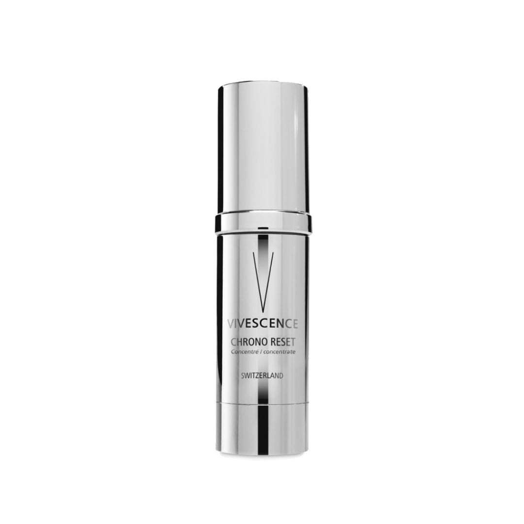 Chrono Reset concentré serum bottle with hydration benefits.