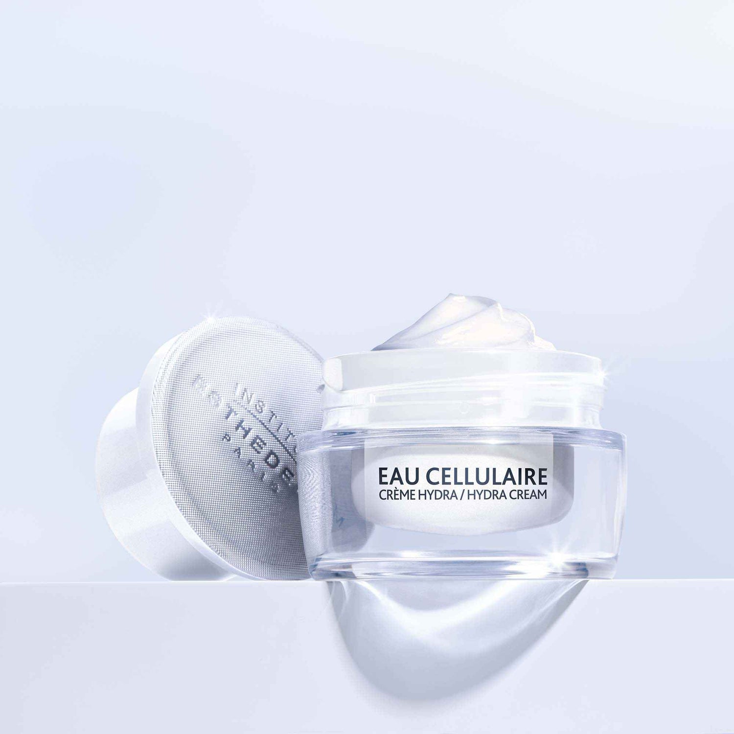 creme-hydra-repulpante-eau-cellulaire-esthederm-esthetique-amelie-laforme-trois-rivieres