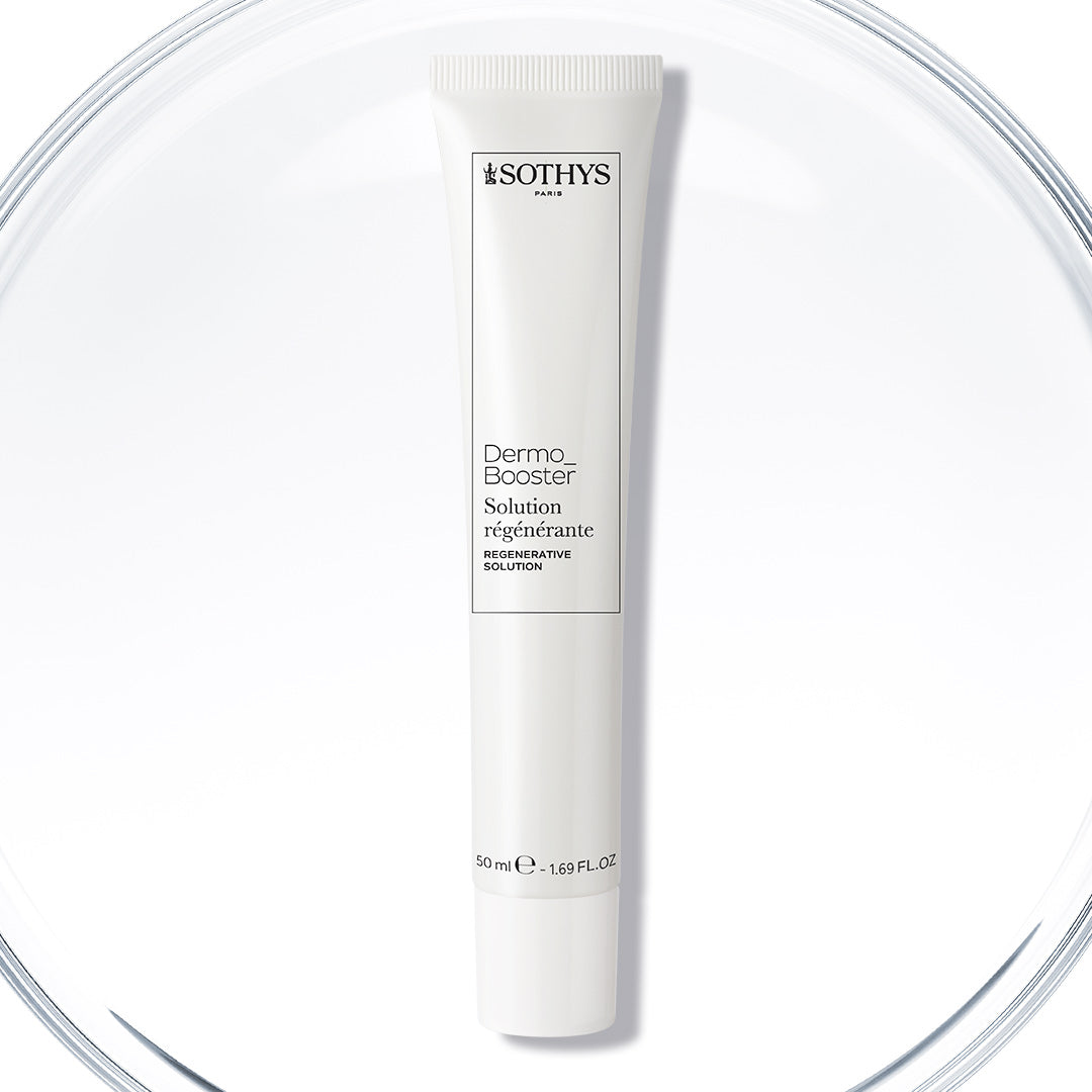 Tube de 50 ml de Solution régénérante Dermo_Booster pour peau apaisée et hydratée après soins dermo-esthétiques